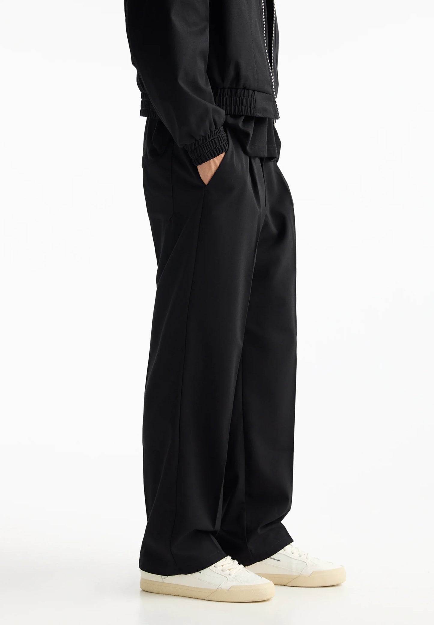 Casual Wide Fit Trousers - Black