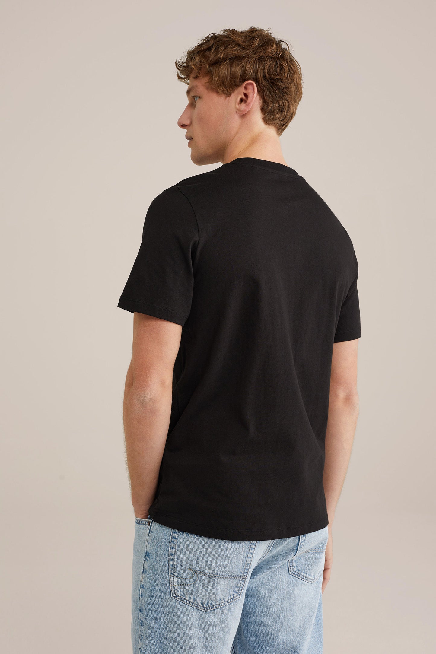 Basic Regular Fit T-Shirt - Black
