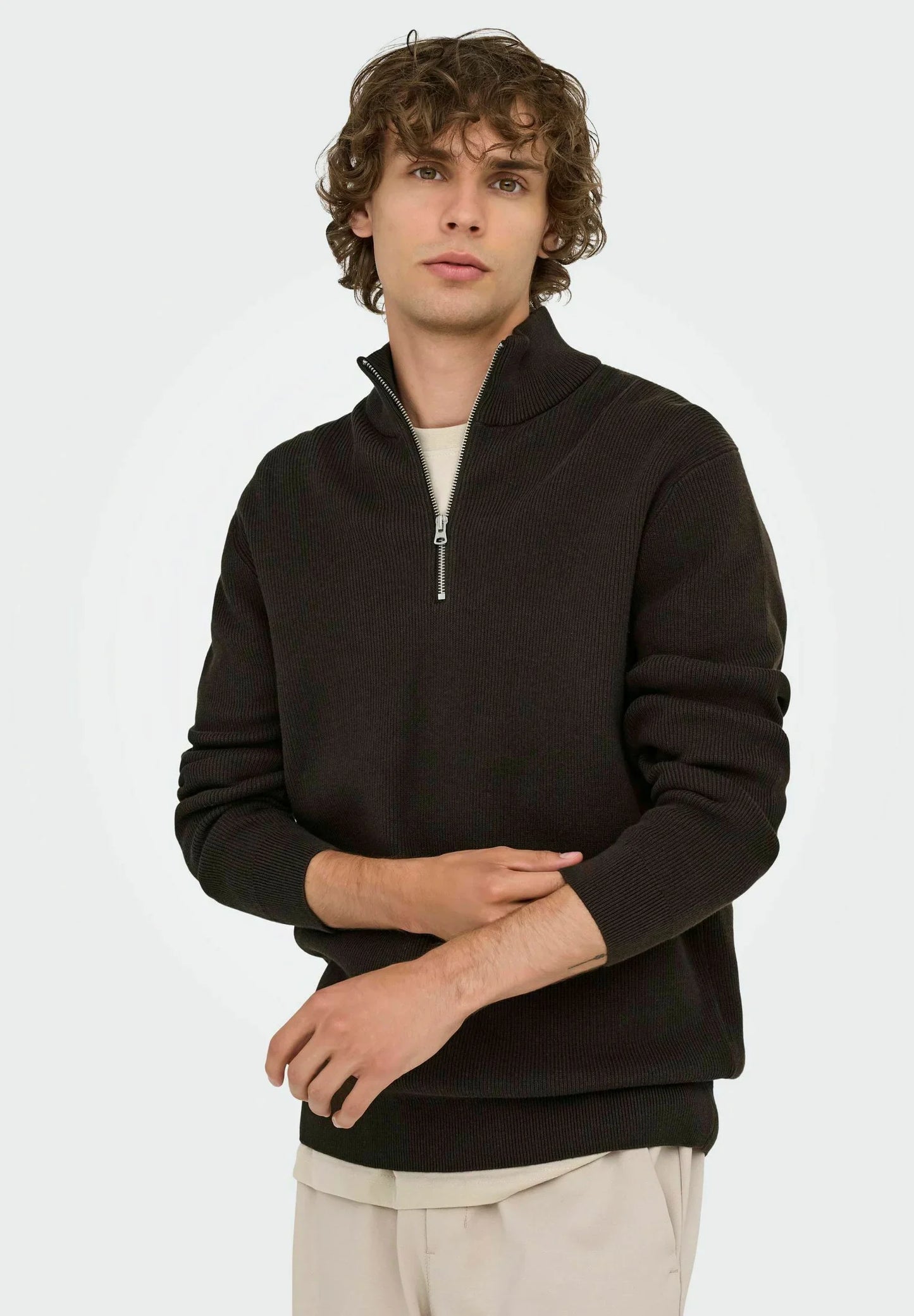 Textured Comfort Jumper with High Neck and Zipper - Coffee