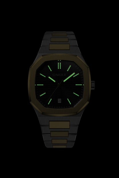 August Safira 10ATM Watch - Gold and Black