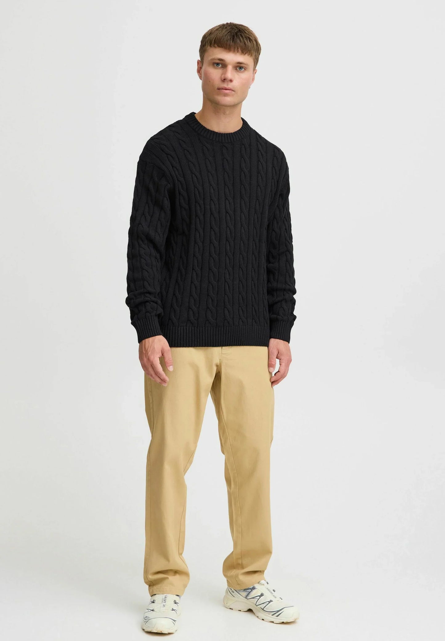 Textured Jumper with Round Neck - Black