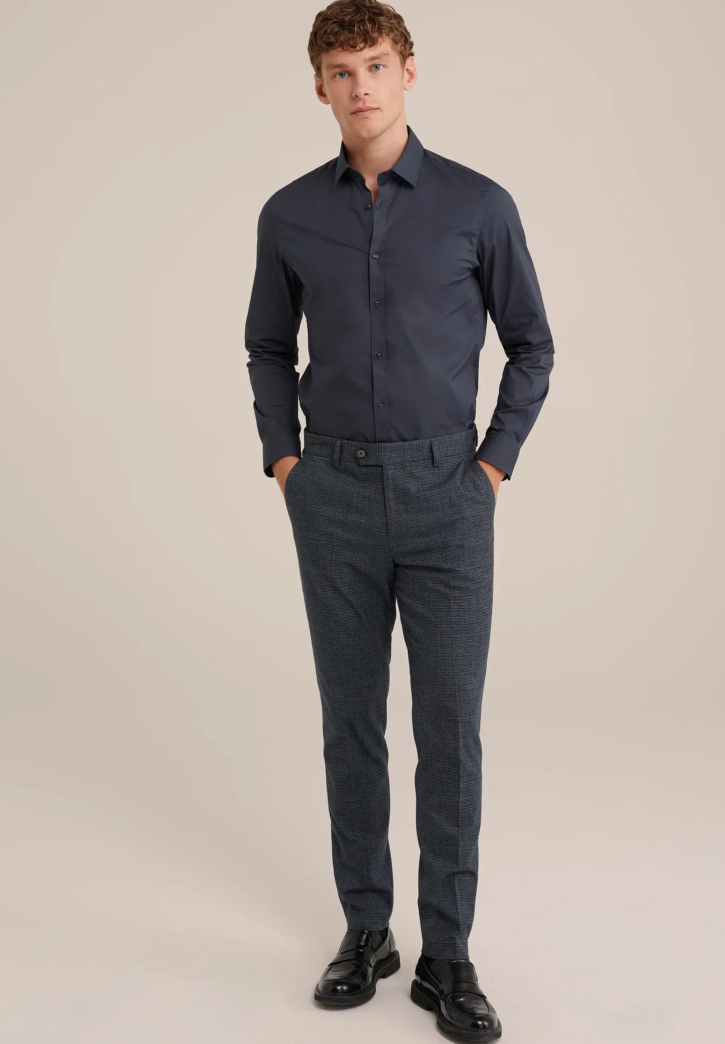 Classic Tailored Men's Shirt - Grey