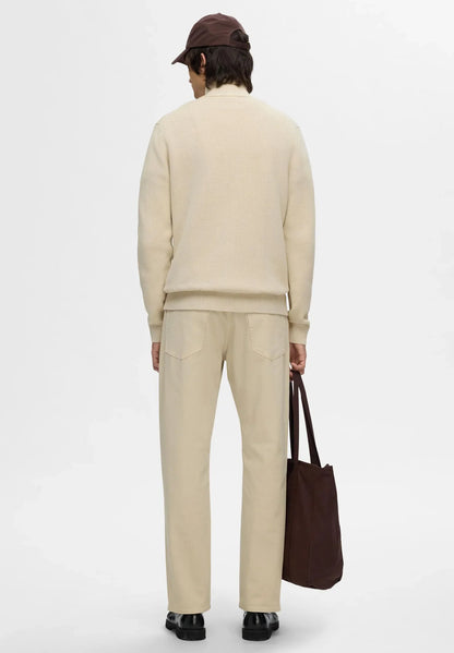 Cardigan Comfort with High Neck and Zipper – Beige